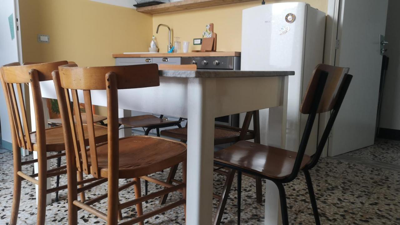 Le Case Camera Doppia Con Bagno Privato, Uso Di Cucina E Terrazza Casarano Luaran gambar